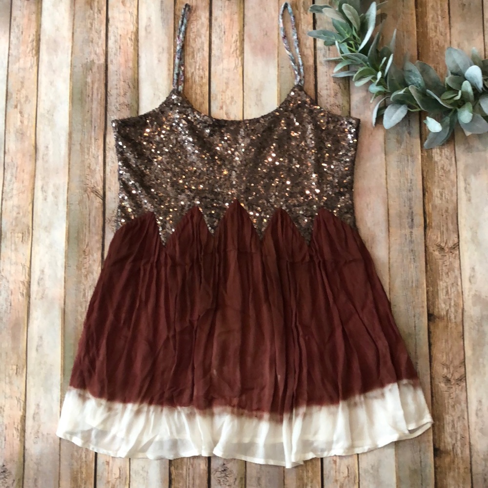 Buckle sequins tank top
